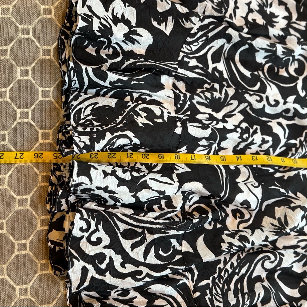 Ralph Lauren Black and White Fit and Flare Mini Skirt - Picture 10 of 10